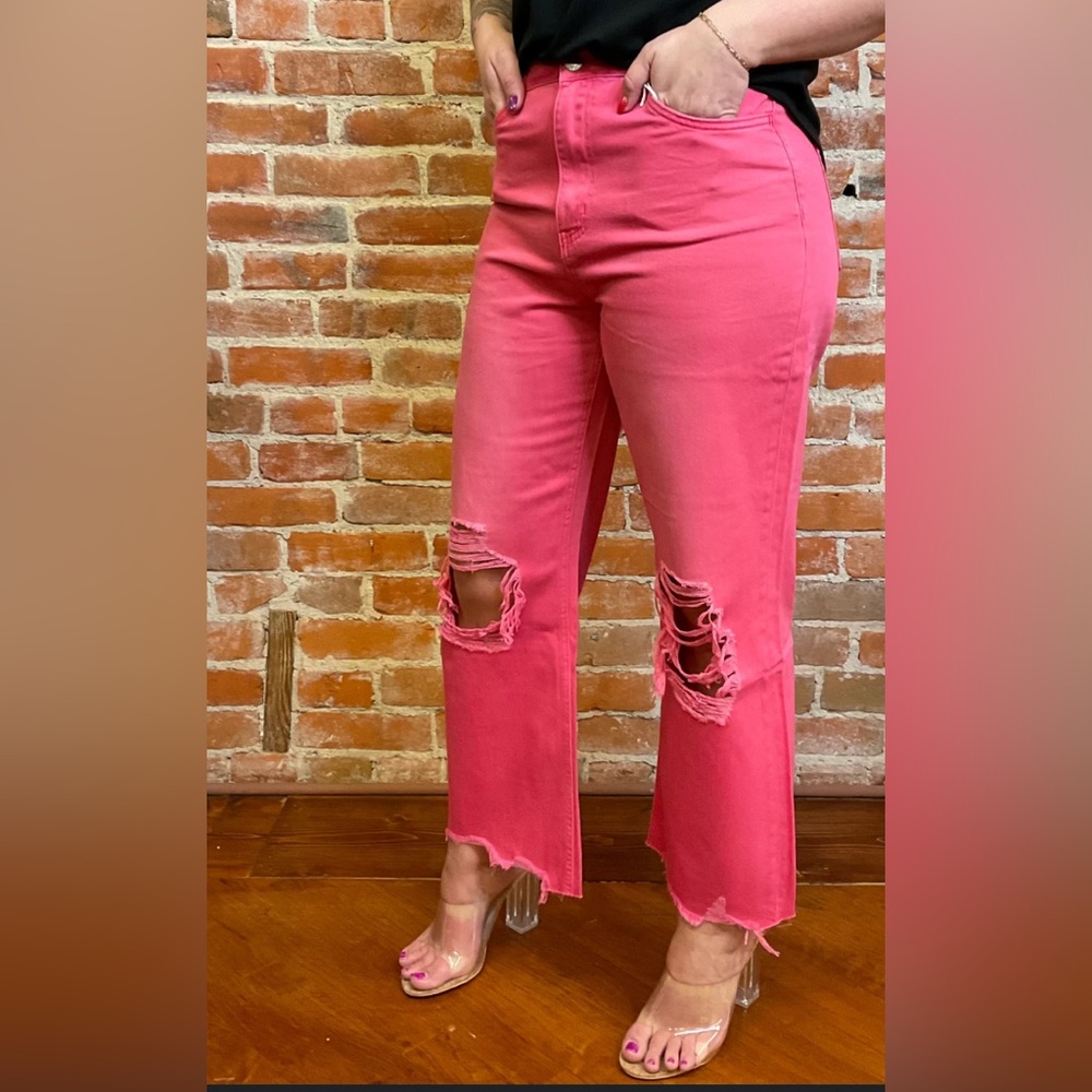 EUC Sz 26 Vervet Hot Pink Crop Flare Distressed Jeans